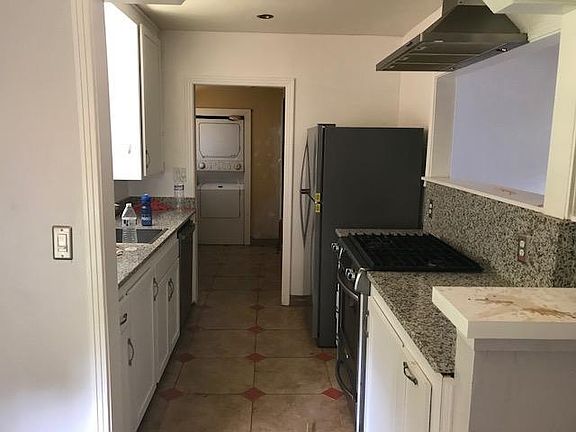 3rd image of 3316 41st St