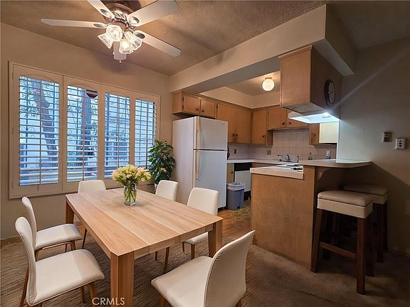 3rd image of 913 Victor Ave APT 5