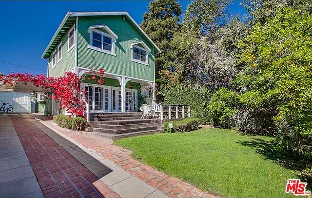 1st image of 2642 Highland Ave