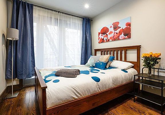 5th image of 624 E 9th St #3