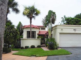 714 Santa Cruz Ln #B-2, Howey In the Hills, FL 34737