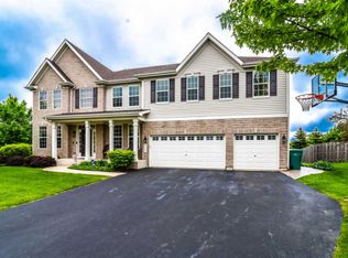605 Blazing Star Dr, Lake Villa, IL 60046