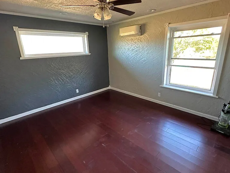 8840 FM 1734 — Photo 4
