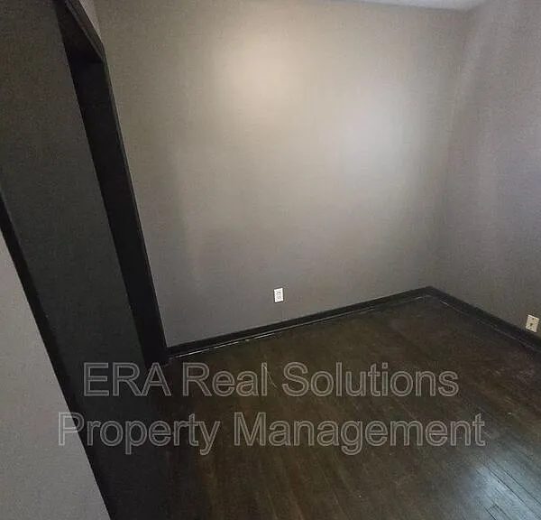 375 S Burgess Ave — Photo 11