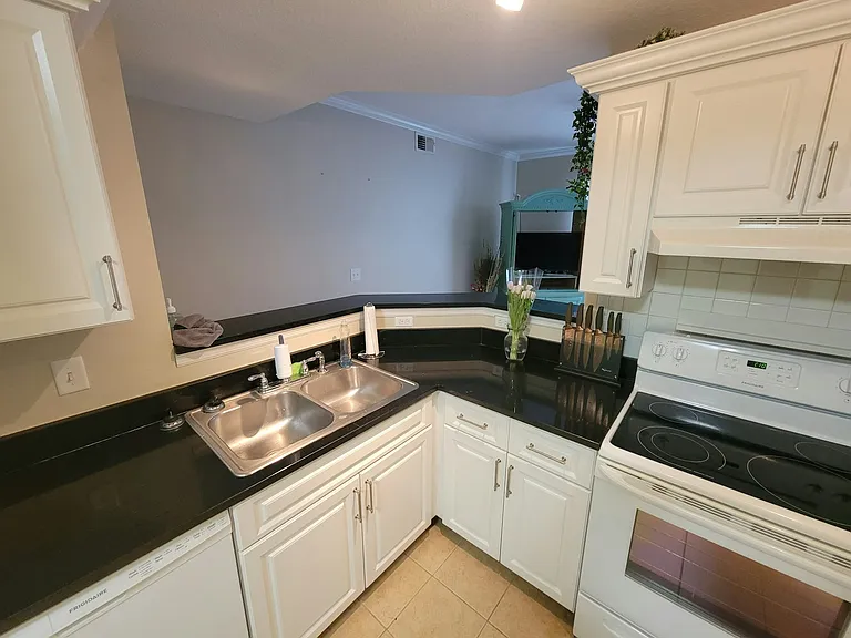 501 Knights Run Ave #1314 — Photo 9