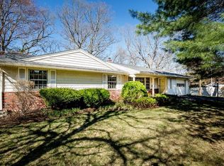 13 Heath Rd, Peabody, MA 01960