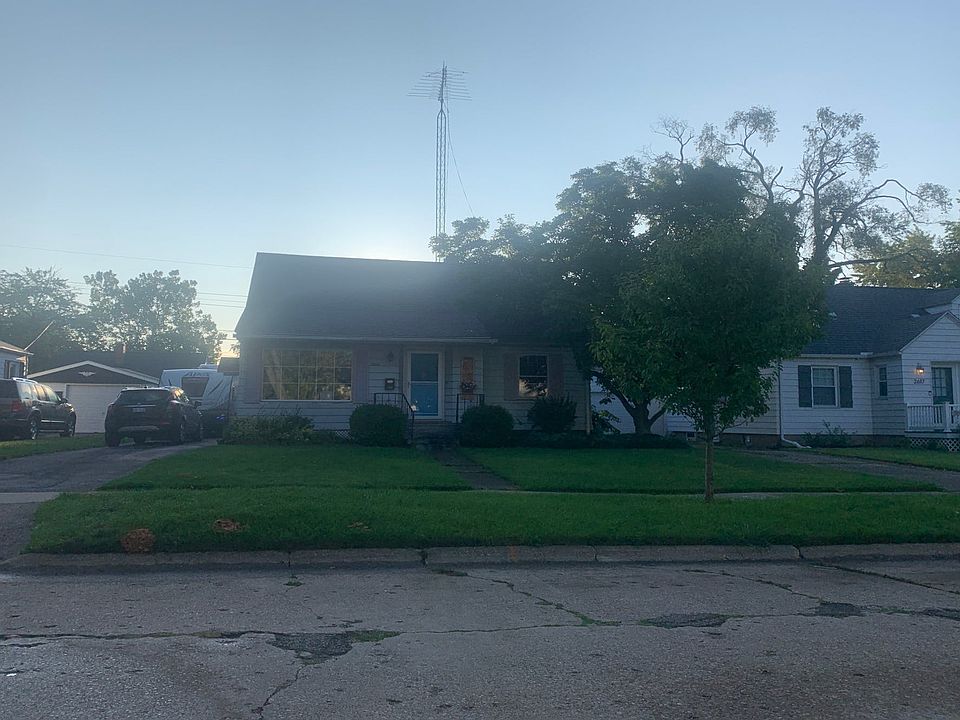 1st image of 2615 Willa Dr