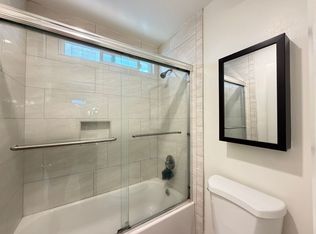 4115 Hilaria Way APT D, Newport Beach, CA 92663