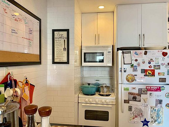 2nd image of 1408 31st Ave APT 4D