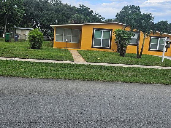 2nd image of 531 NW 33rd Avenue