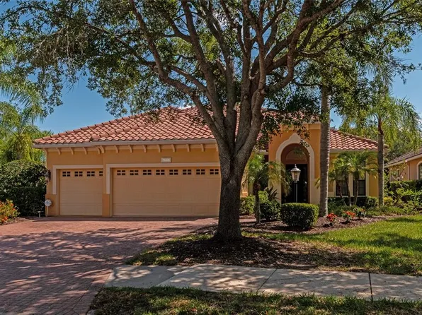 7660 Portstewart Dr, Lakewood Ranch, FL 34202