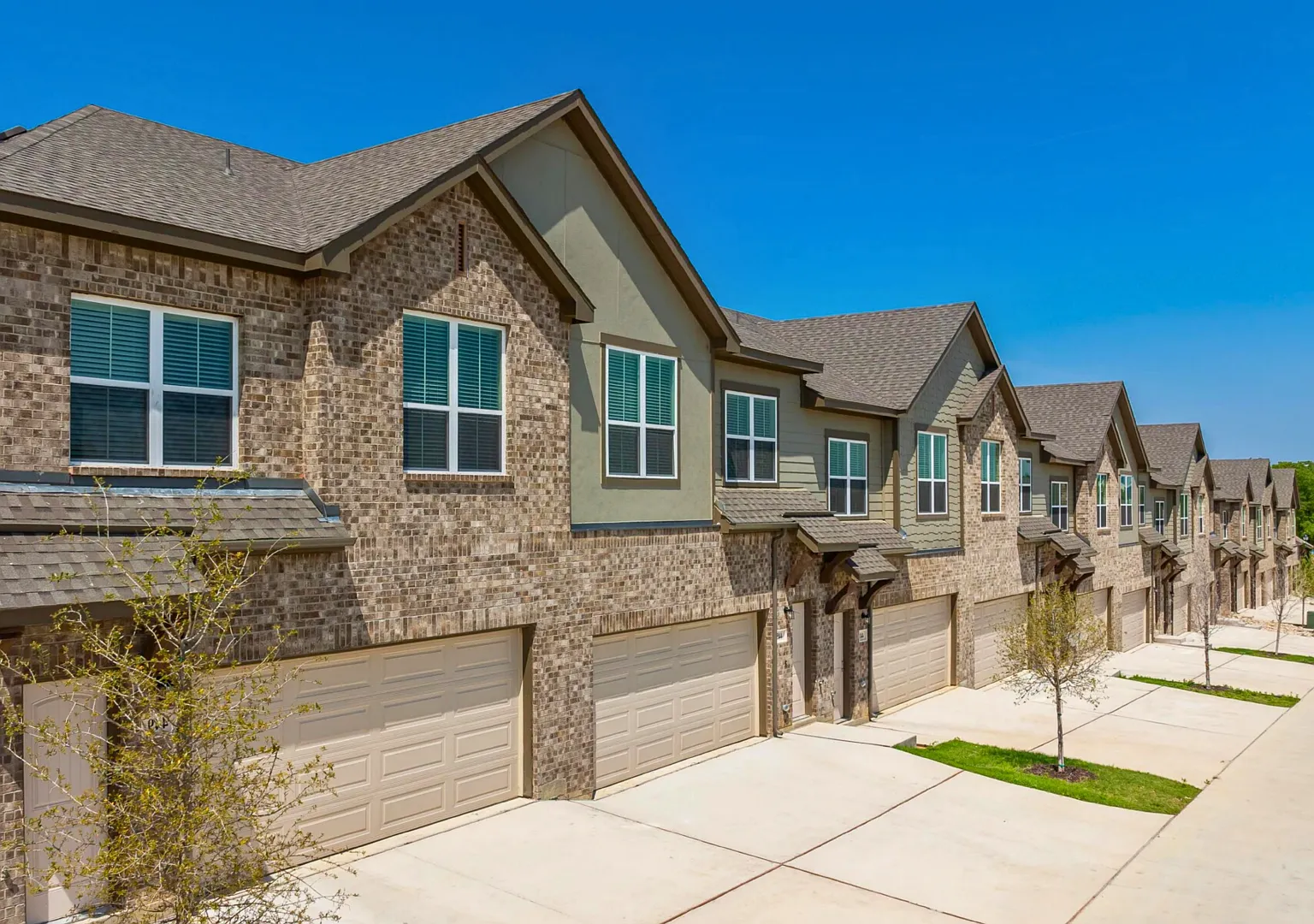 Stone Lake Townhomes — Photo 3