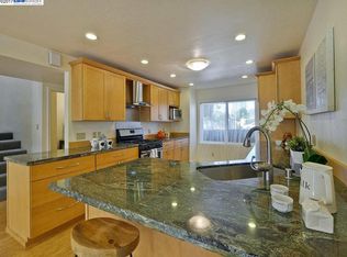 1042 Verdemar Dr, Alameda, CA 94502