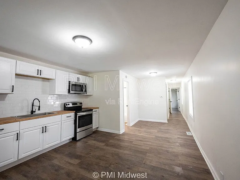 514 N Chester Ave — Photo 5