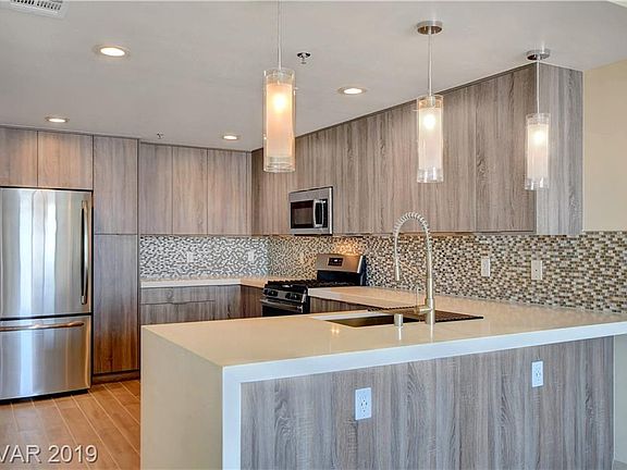3rd image of 150 Las Vegas Blvd N Unit 2216