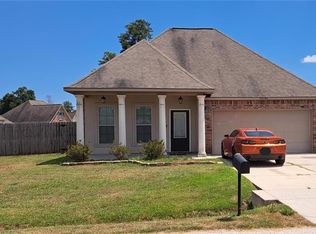 69492 Taverny Ct, Madisonville, LA 70447