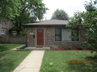 2843 W 102nd St, Evergreen Park, IL
