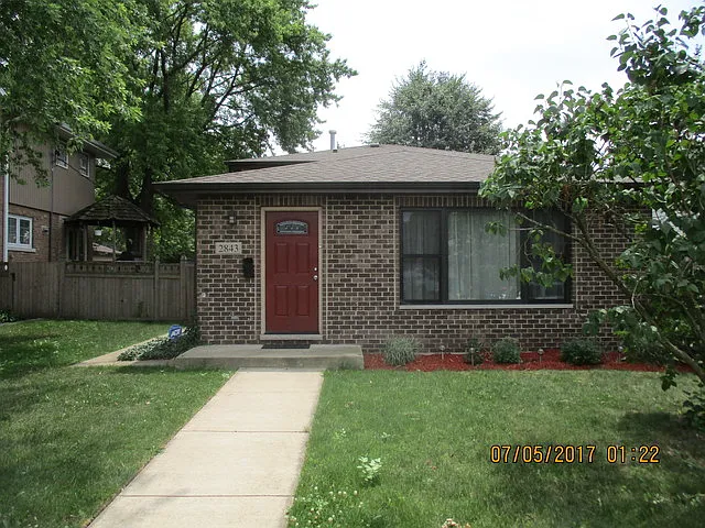 2843 W 102nd St photo 1