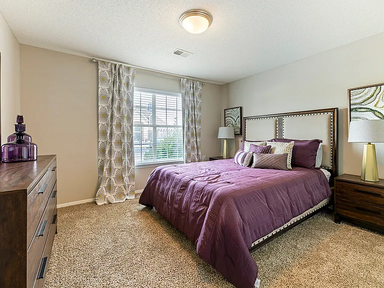 North Creek Apartments — Photo 15