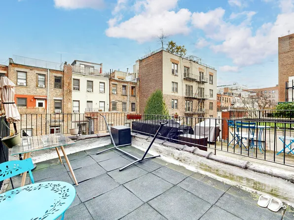 143 West 74th Street image 1 of 11