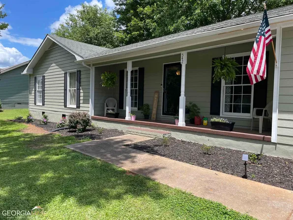 542 Crawford W Long St, Danielsville, GA 30633