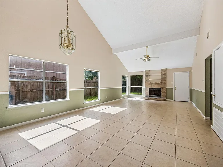 22610 Archibald Blair Ln — Photo 3