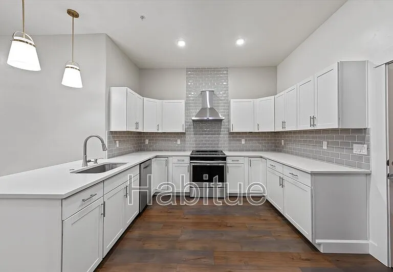1424 W Front St #101 — Photo 11