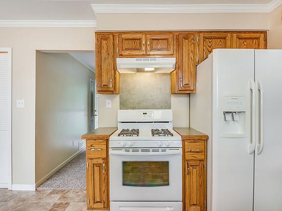 4th image of 35838 Thames St