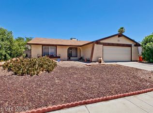 1490 Falling Leaf Ln, Las Vegas, NV 89142