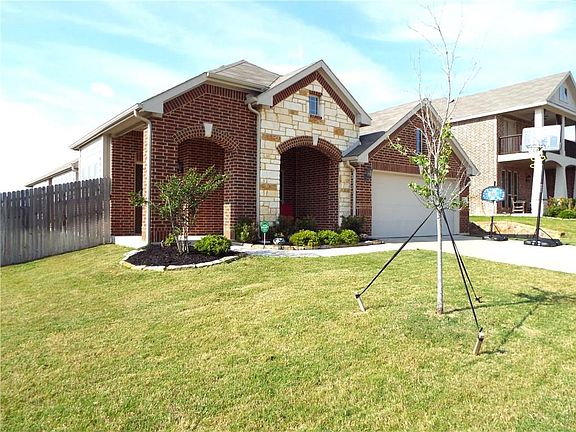 2nd image of 502 Boulder Creek Dr