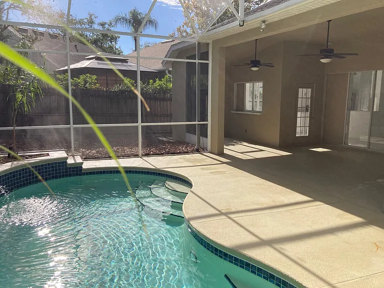 262 Hanging Moss Cir — Photo 16