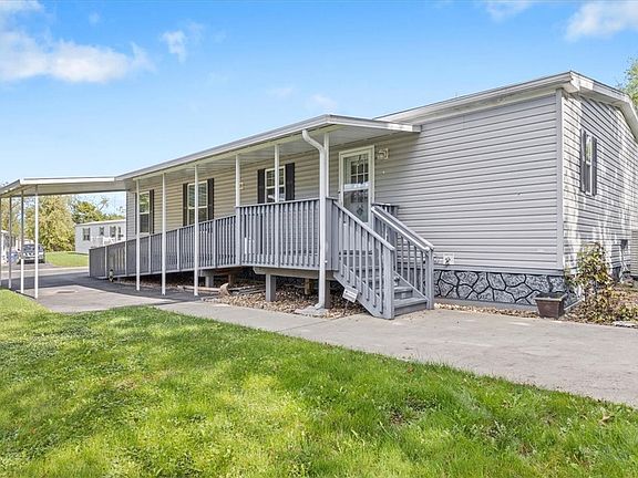 2nd image of 618 Country Vue Ct