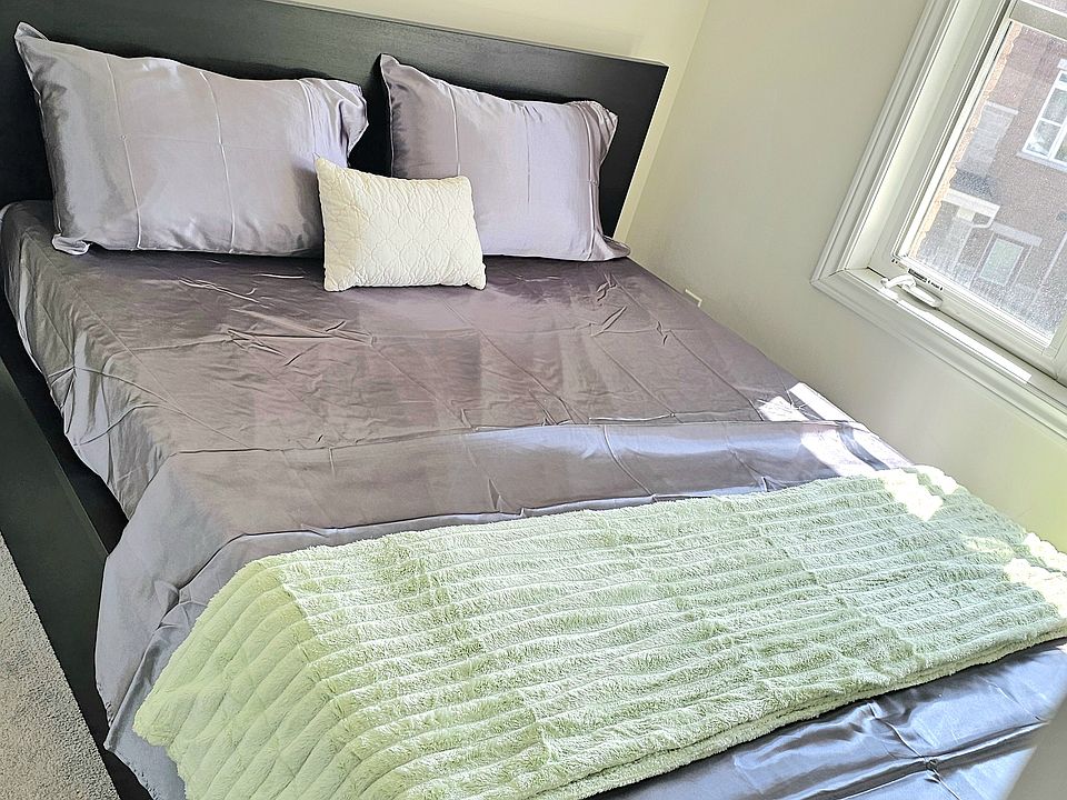 Bedroom A: $830 Private room (Queen bed)