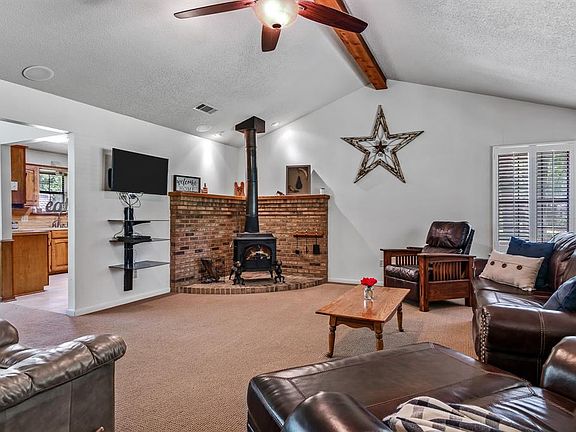 3rd image of 501 Vz County Road 3726