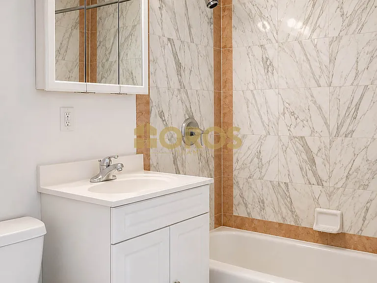 539 E 6th St #5B — Photo 8