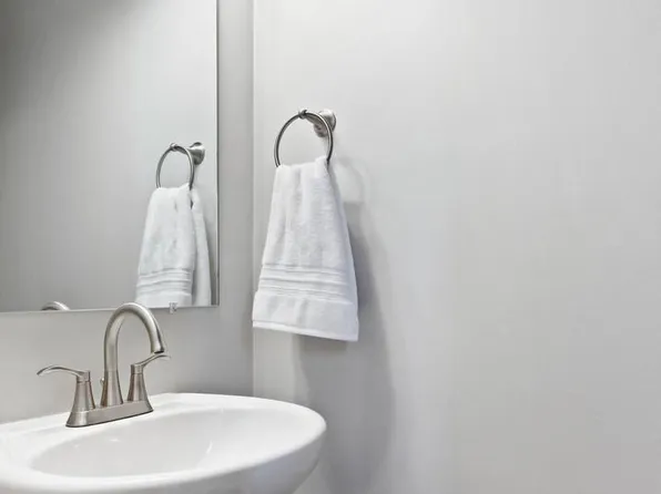 358 Avon Dr, Red Lion, PA 17356