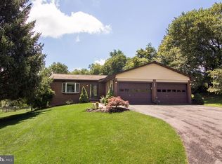 4422 Cherry Tree Ln, Sykesville, MD 21784