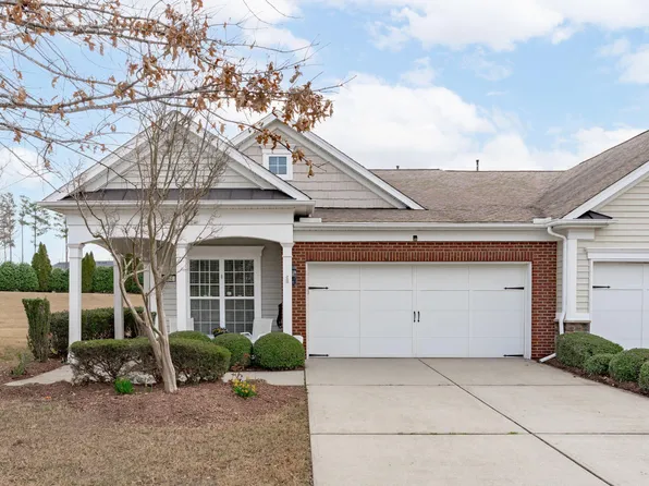 734 Hornchurch Loop, Cary, NC 27519