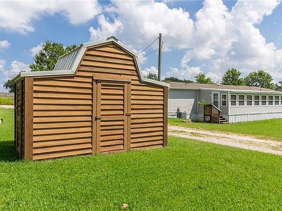5th image of 6800 Price Alley Dr