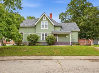 211 E McKinley St, Brookville, OH 45309