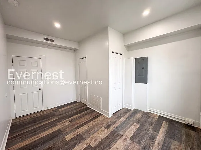 2440 Callow Ave #3 — Photo 14