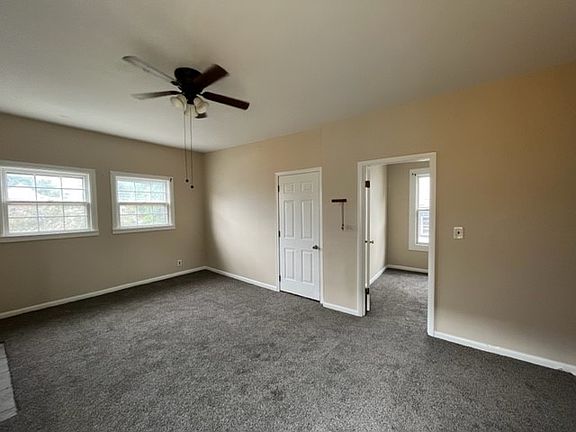 3rd image of 161 Edson St Floor 2