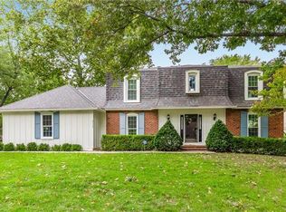 9110 W 105th Ter, Overland Park, KS 66212