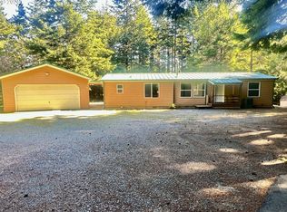 42065 Vista Dr, Port Orford, OR 97465