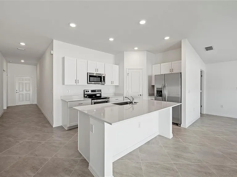 23234 Alaska Ave — Photo 5