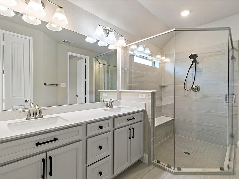 18710 Lynnwood Crest Ln — Photo 35