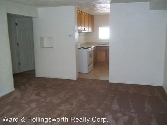 3rd image of 946 Little Bay Ave APT A