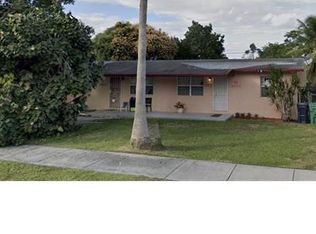 10475 SW 173rd Ter, Miami, FL 33157