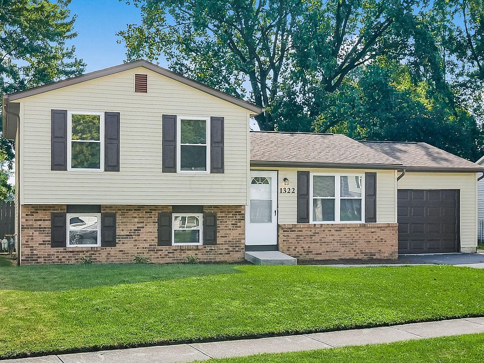 1st image of 1322 Curry Dr