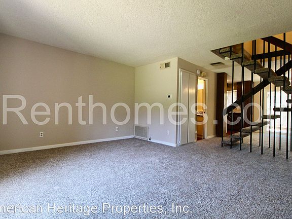 2nd image of 8043 Calle Fanita